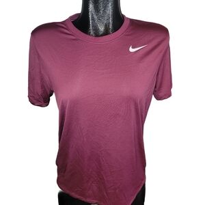 Nike Women's Maroon Colored T-Shirt L